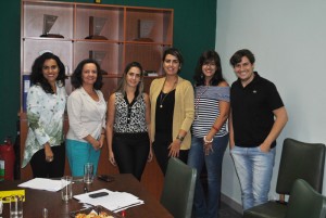 Representantes da Associação Comercial de Varginha, Câmara da Mulher Empreendedora, Comissão da Mulher Advogada da OAB e Sakey Comunicação reuniram-se para acertar os últimos detalhes do evento.